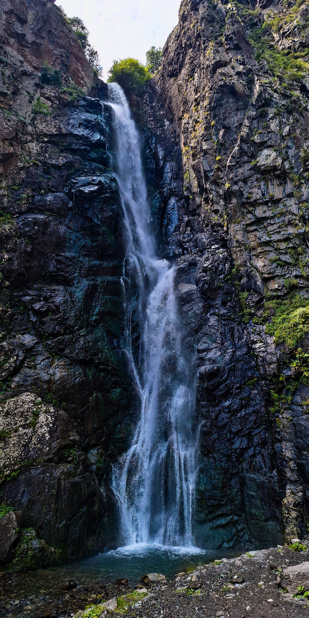 Gveleti Big Waterfall
